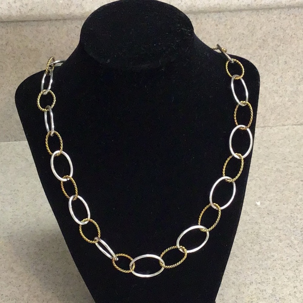 VTG LOOP NECKLACE